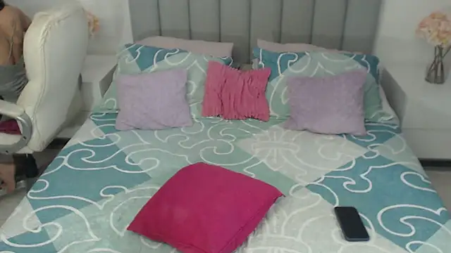 X6uldv8xdollxxx online show from February 17, 5:04 am