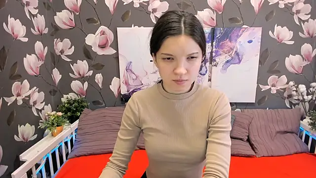Snapshot of MelaniGrand chatting on December 6, 11:22 am MelaniGrand online show from December 6, 11:22 am