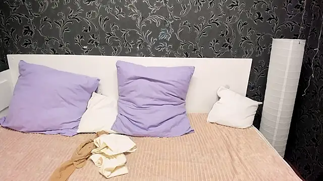 MelaniGrand online show from March 6, 9:17 am