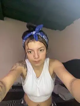 Meghan320 online show from February 8, 3:00 pm