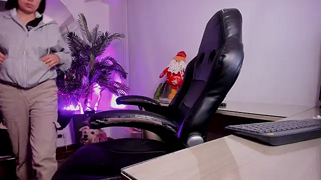 Meghan320 online show from November 20, 11:32 am