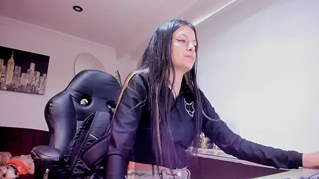 Meghan320 online show from February 27, 7:03 pm