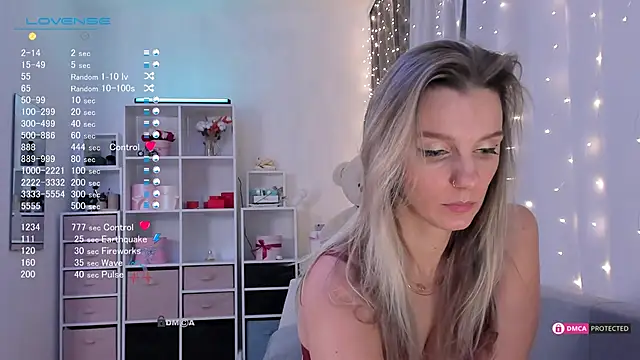 Karamelsw  online show from January 26, 12:05 am