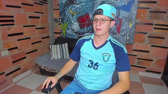 patrik 027 online show from February 14, 8:59 pm