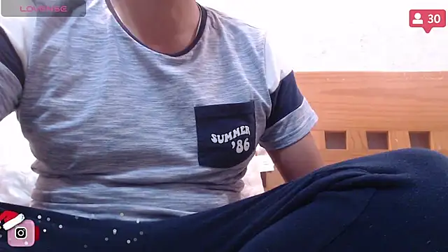 thor000089 online show from December 12, 5:20 am