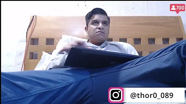 thor000089 online show from January 29, 5:56 pm