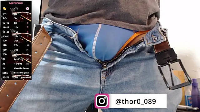 thor000089 online show from March 4, 4:18 am