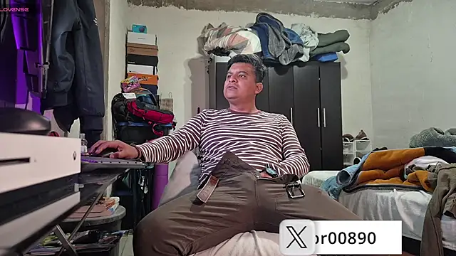 thor000089 online show from March 25, 3:56 am