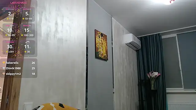 Stacy Davice online show from April 19, 6:10 pm