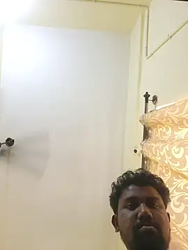 Snapshot of Mallupaiyanaachu chatting on July 21, 9:11 am Mallupaiyanaachu online show from July 21, 9:11 am