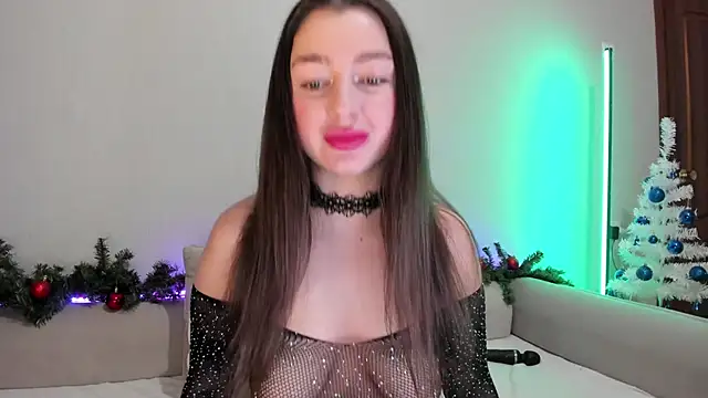 Snapshot of Mia_Callme chatting on December 28, 2:42 pm Mia Callme online show from December 28, 2:42 pm