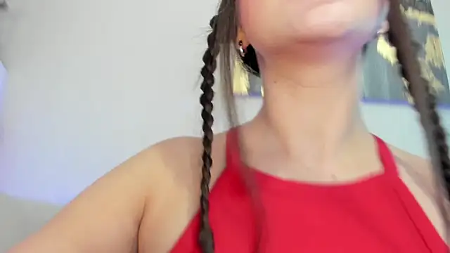 Snapshot of Mia_Callme chatting on March 15, 9:05 pm Mia Callme online show from March 15, 9:05 pm