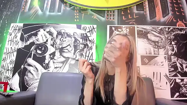 Snapshot of Victoria_Badgal_ chatting on January 23, 8:13 pm Victoria Badgal online show from January 23, 8:13 pm