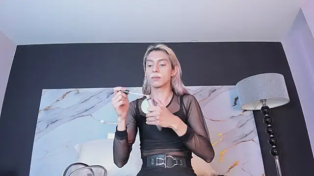 Snapshot of Victoria_Badgal_ chatting on February 24, 2:58 pm Victoria Badgal online show from February 24, 2:58 pm