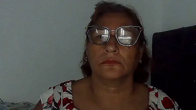 charrysexy1 online show from November 26, 12:06 pm