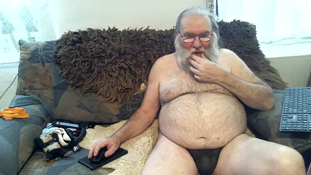 SexySantaC online show from February 2, 8:19 pm