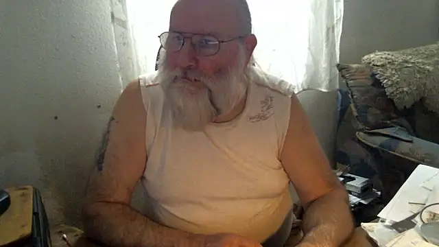 SexySantaC online show from March 3, 4:57 pm