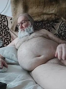 SexySantaC online show from March 8, 6:50 am