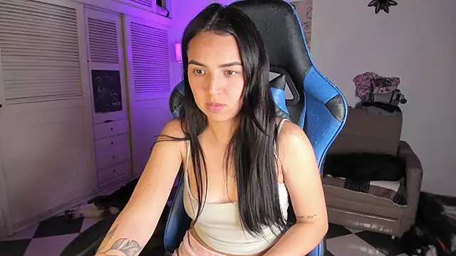 Miss Nicole online show from January 10, 4:54 am