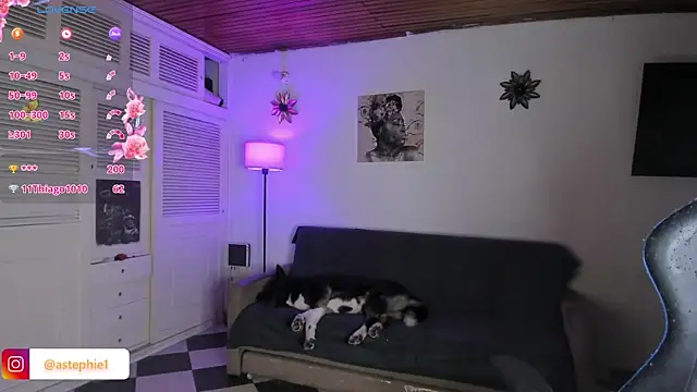 Miss Nicole online show from January 20, 4:21 am