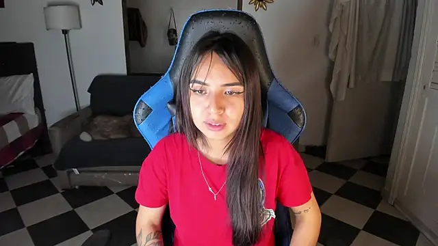 Miss Nicole online show from March 14, 4:43 am