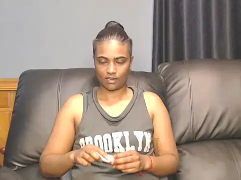 Dominate-stud online show from February 6, 11:02 am