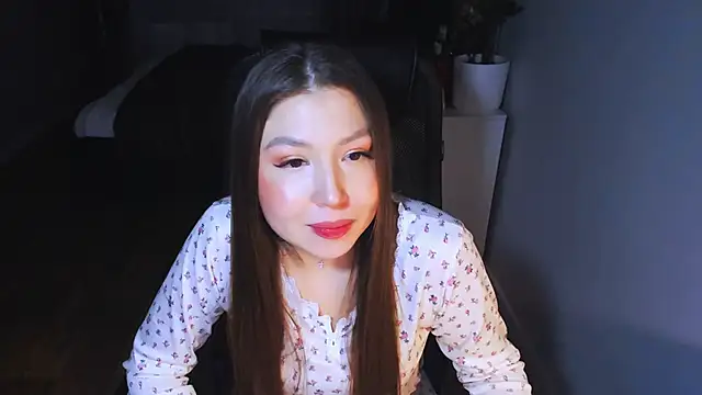 Eva Chris online show from February 21, 6:31 pm