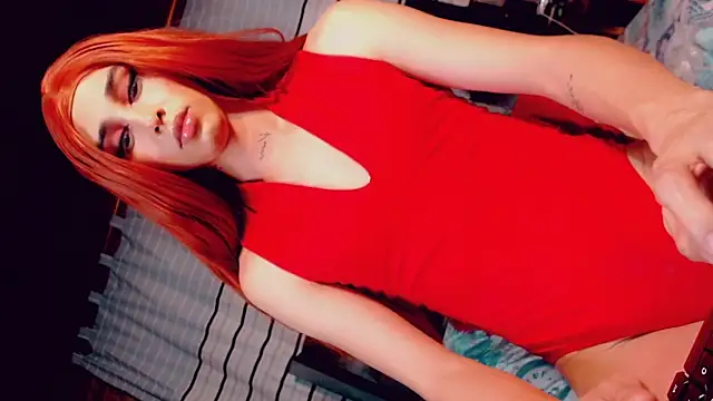 Snapshot of CharlotteBigCock chatting on February 8, 6:22 pm CharlotteBigCock online show from February 8, 6:22 pm