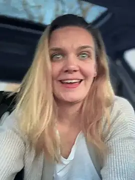 Suesse Schnitte online show from February 20, 3:41 pm