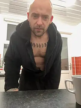 bigguy101 online show from January 7, 5:33 am