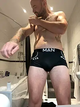 bigguy101 online show from February 6, 4:58 pm