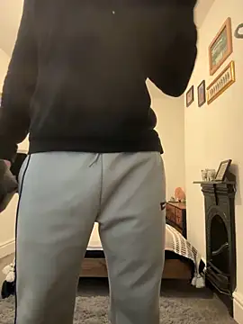 bigguy101 online show from February 10, 2:16 pm