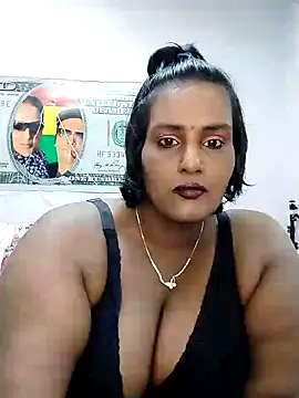 NWC4LYF online show from January 12, 5:33 pm