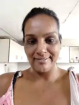 NWC4LYF online show from October 20, 9:21 am