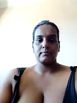 NWC4LYF online show from December 19, 7:59 am