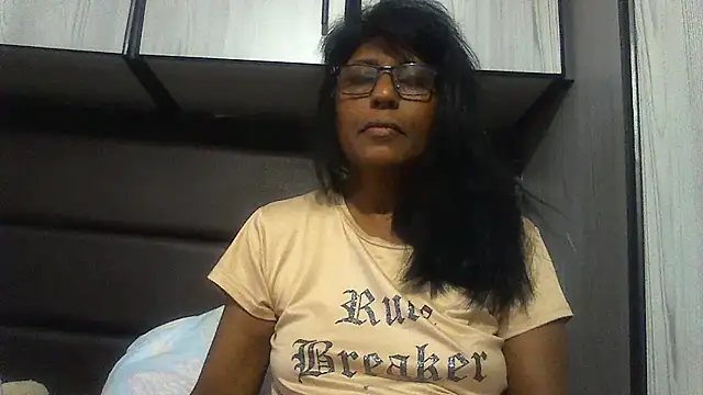 MsAttitude online show from February 3, 12:03 pm