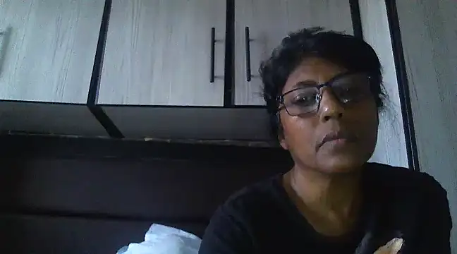 MsAttitude online show from March 8, 11:48 am