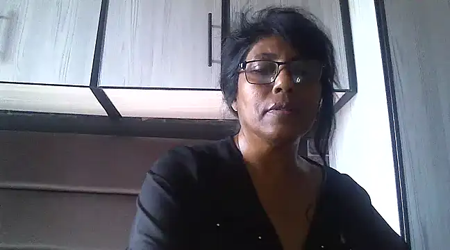 MsAttitude online show from March 9, 2:21 pm