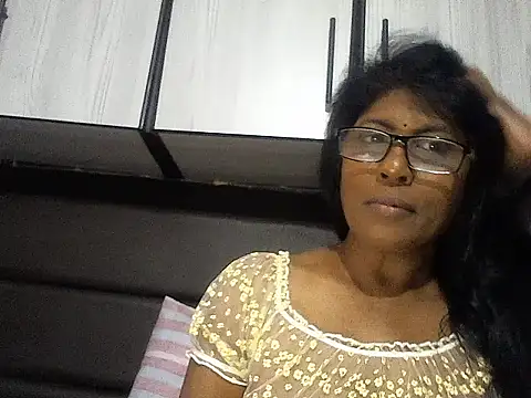 MsAttitude online show from October 30, 10:27 am