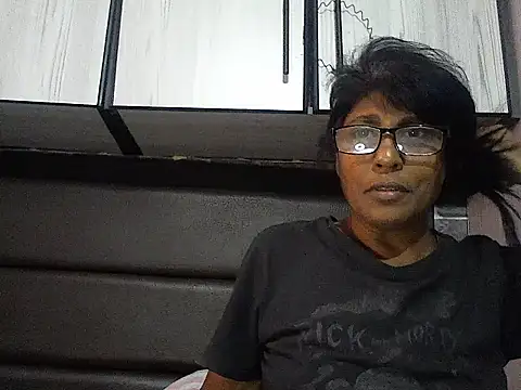 MsAttitude online show from November 8, 1:11 pm