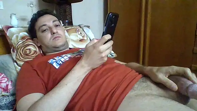 Snapshot of SQUIRRRTER chatting on May 24, 6:18 am SQUIRRRTER online show from May 24, 6:18 am