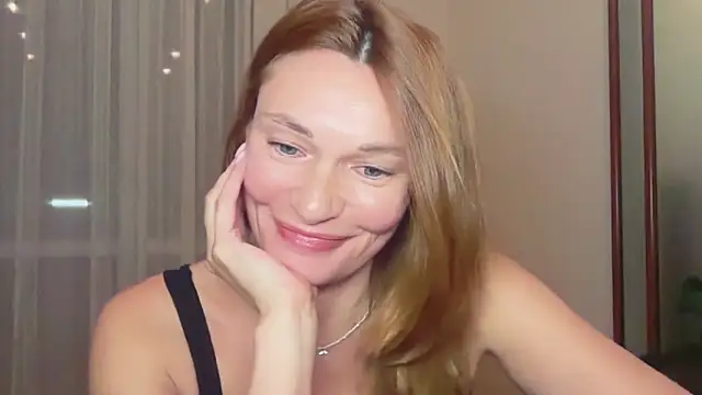 MistyBarnes online show from April 22, 4:19 pm