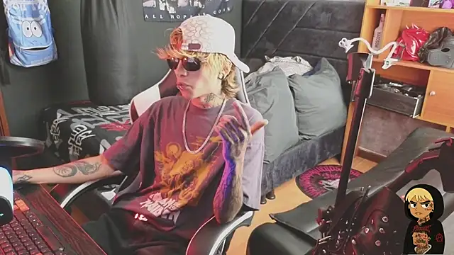 AcidMilo online show from November 29, 5:27 pm