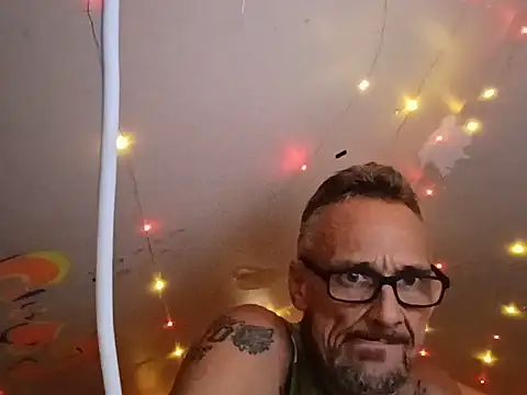 hotnicz10 online show from July 28, 9:48 am
