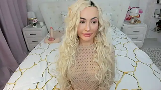 HottieSweetBritney online show from January 17, 12:48 am