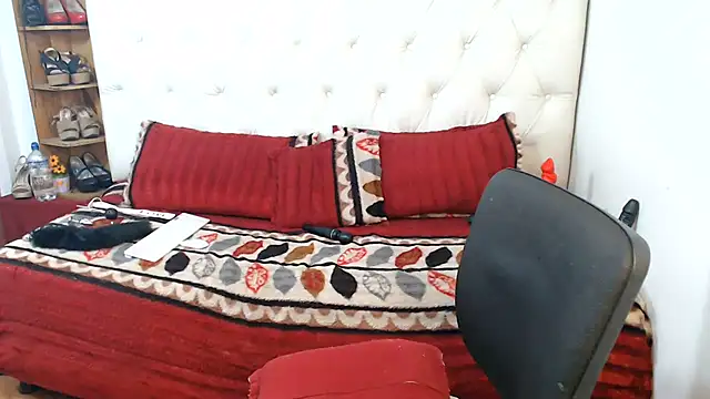Andrea slophy online show from June 10, 11:20 am