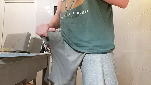 Snapshot of asa92921 chatting on September 16, 4:19 pm asa92921 online show from September 16, 4:19 pm