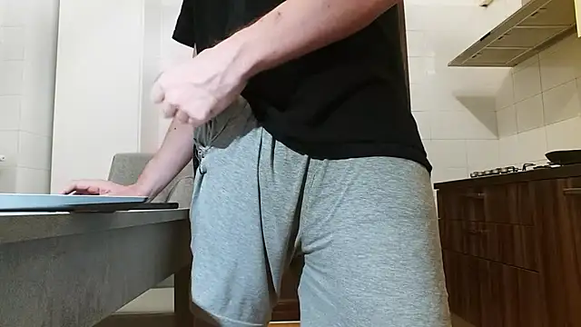 Snapshot of asa92921 chatting on November 13, 3:22 pm asa92921 online show from November 13, 3:22 pm