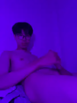 Foxxie126 online show from April 13, 6:13 pm