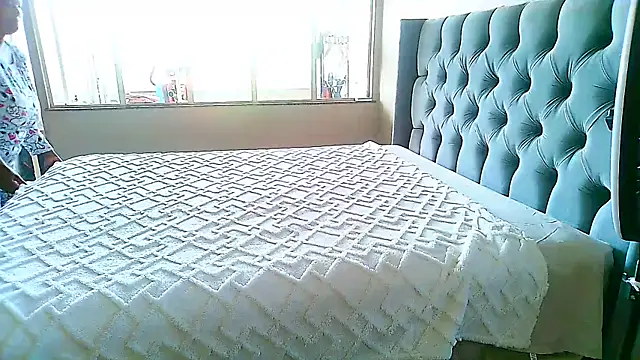 Charlie-Crawford online show from February 22, 6:17 am